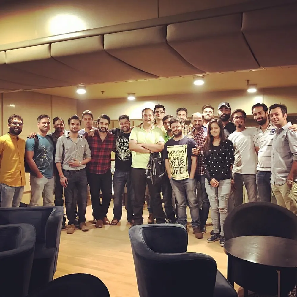 Group photo of about twenty people at a meet-up